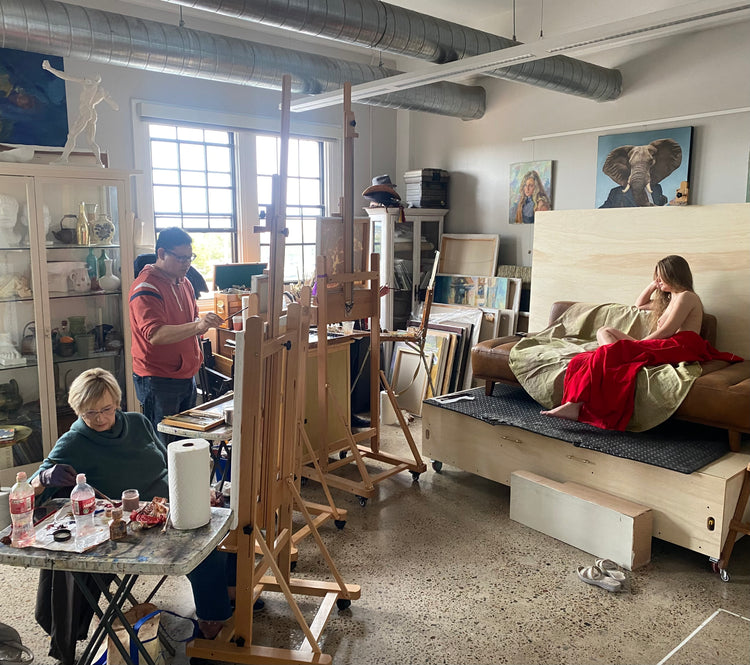 STUDIO LIVE CLASSES
